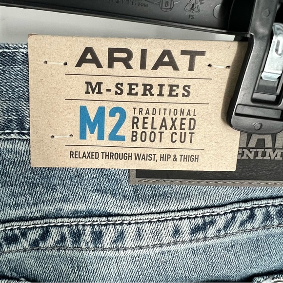 Ariat M2 Bootcut Jeans
Size 32 - Picture 7 of 8